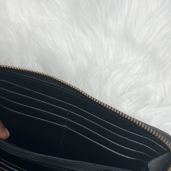 Fossil Leaf Print Wallet Black Pebbled Grain Zip Around Card Slots - Picture 6 of 8